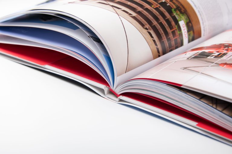 O 30º aniversário da empresa foi assinalado com livro comemorativo